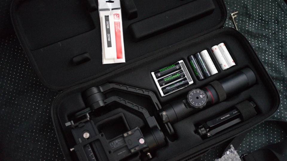 GIMBAL Zhiyun Crane 2 3-Achsen Handstabilisator, wie neu ! 2 mal benutzt - Bild 4 von 4