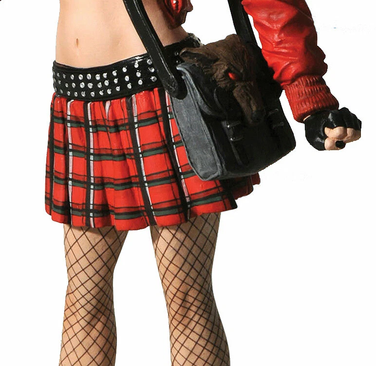 Diamond Select Femme Fatales Little Red PVC Statue Brand New Sealed  - image 2 of 4