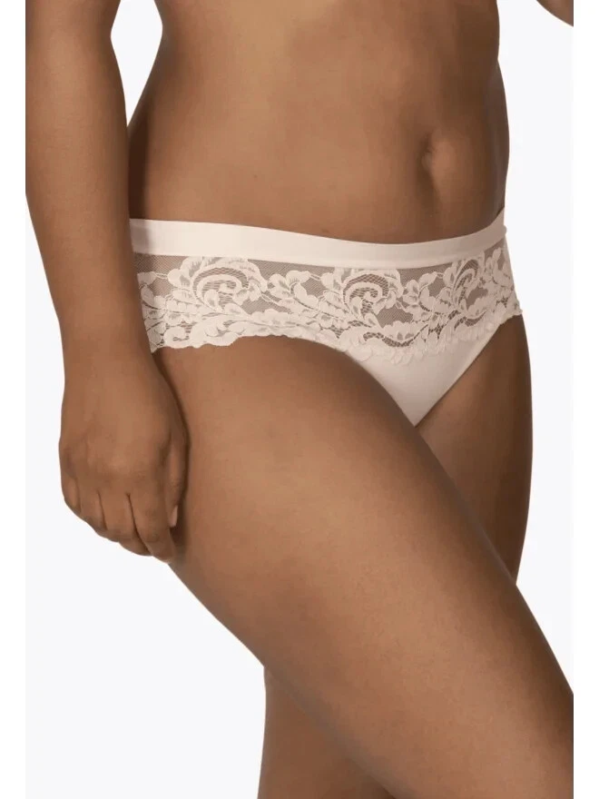 Slip brésilien dentelle discount