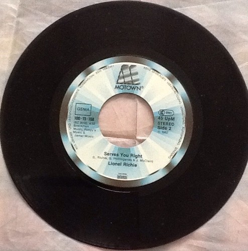 Vinyl-Single Lionel Richie - Running with the night/Serves you right (1983) - Picture 4 of 4