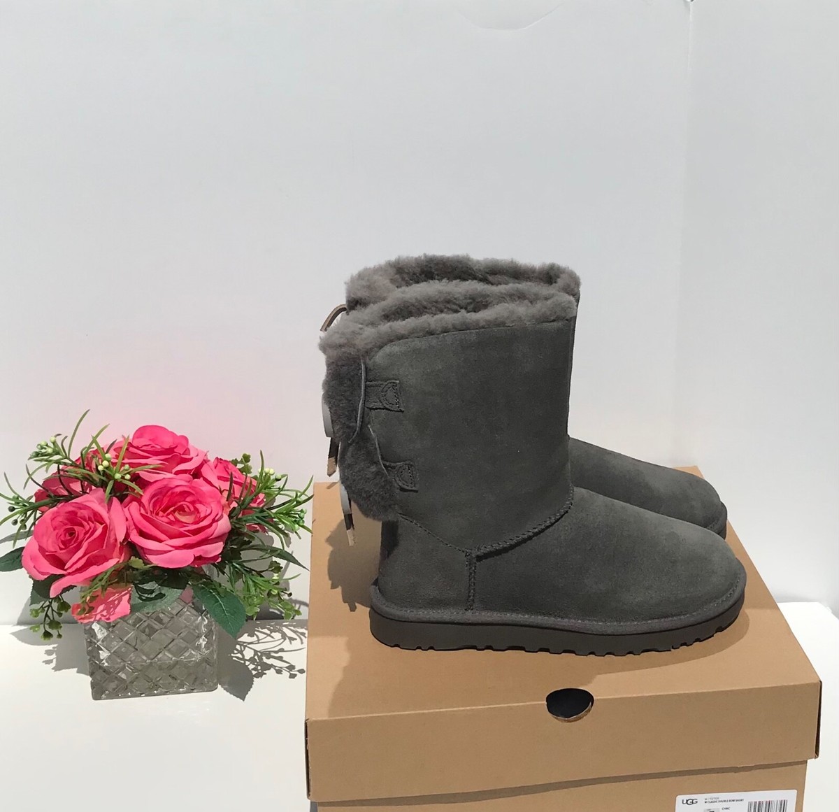 【ORIGINAL UGG Australia classic】UGG Short Double Back Bow Ugg Australia Womens Classic Double Bow Short Boot Size 8