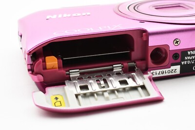 Nikon COOLPIX S3600 20.1MP Compact Digital Camera Pink From