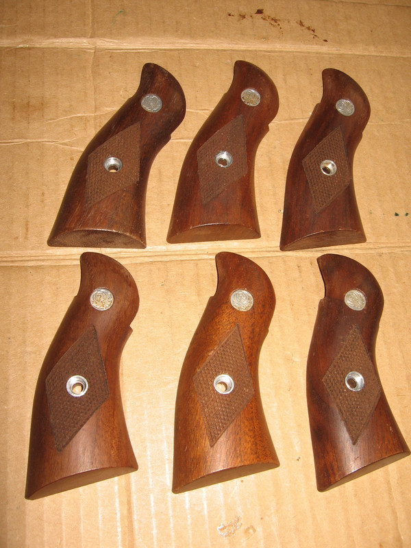 Ruger Security six grips.  6 grips, right side only.  New