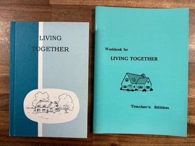 Pathway Reading Grade 5 Living Together + Teacher Ed Workbook