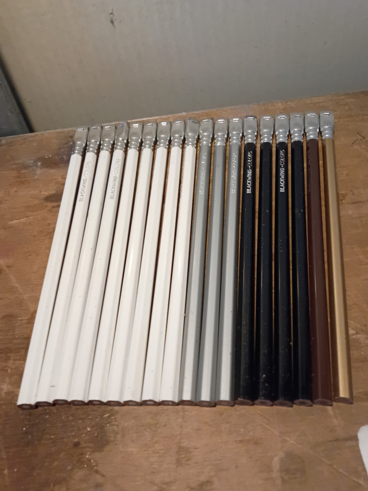 Blackwing Color Pencil Lot 18 Pencils W/ Erasers No Box ( CL3)