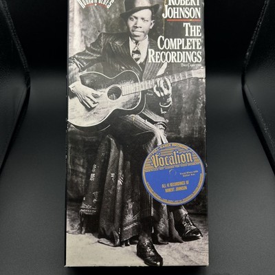 Robert Johnson: The Complete Recordings (2 CD Set) with booklet.
