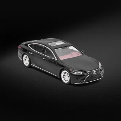 Enchery 1:64 2018 Black LS500h Luxury Sedan Sports Model