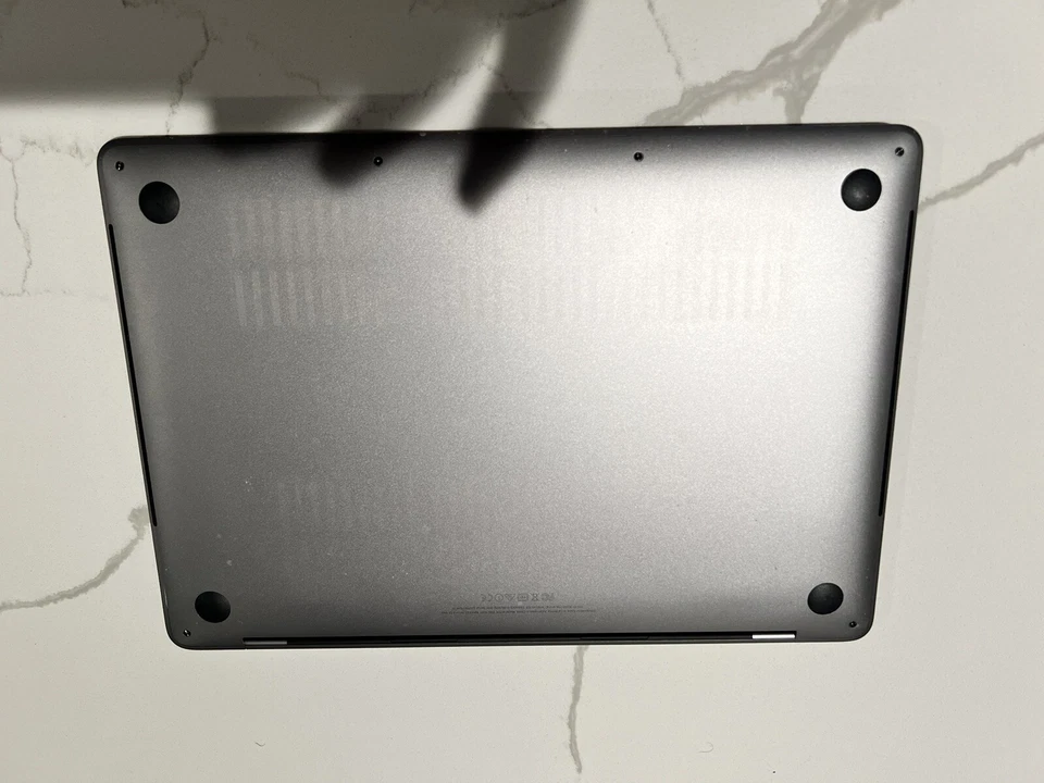 mac pro 2016 touchbar - Image 3 of 4