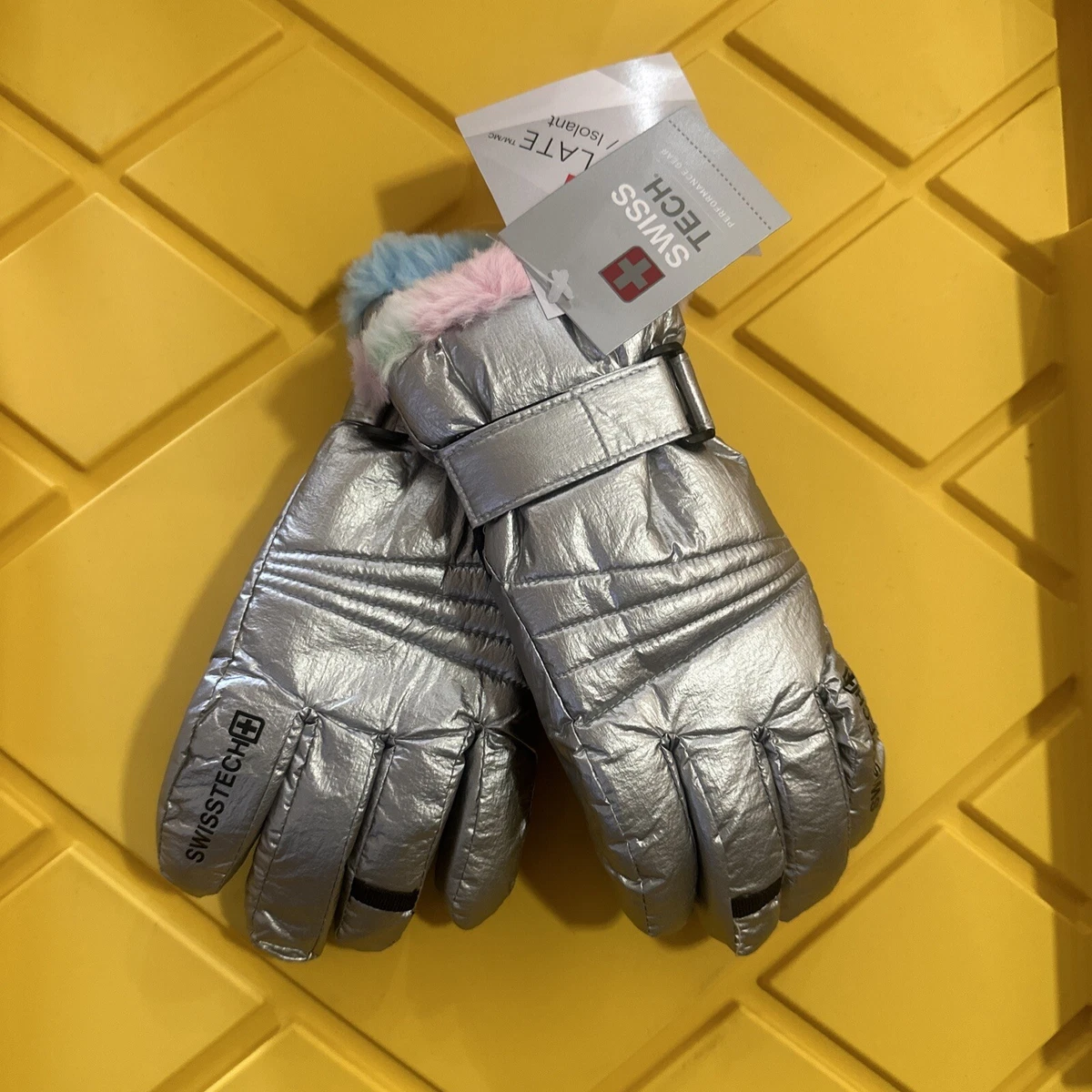 Girls waterproof best sale gloves