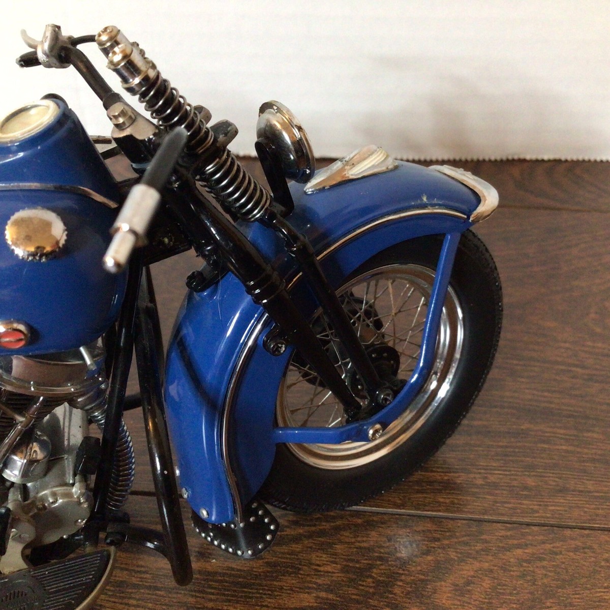 1948 Harley Davidson Panhead by Franklin Mint Precision 1948 Harley Davidson Panhead by Franklin Mint Precision