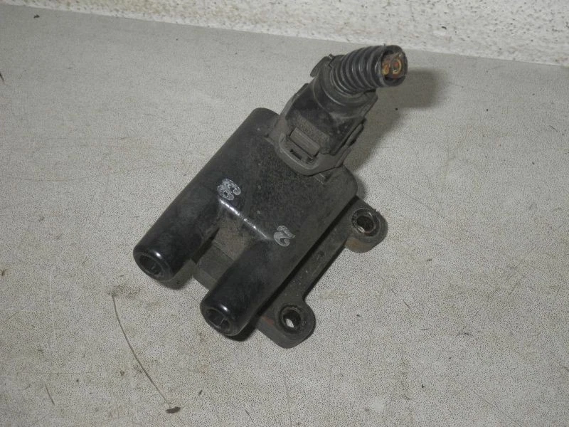BOBINE D'ALLUMAGE Hyundai Getz Hatchback 1.3i 12V (G4EA) - Photo 1/1