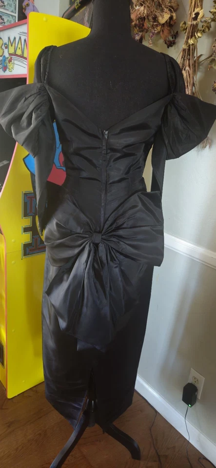Vintage 1980s Black Maxi Wiggle Prom Dress - Image 3 of 4