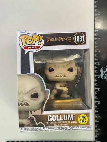 Funko Pop! Lord of the Rings: Gollum #1831 GITD Plus Vinyl Figure E2