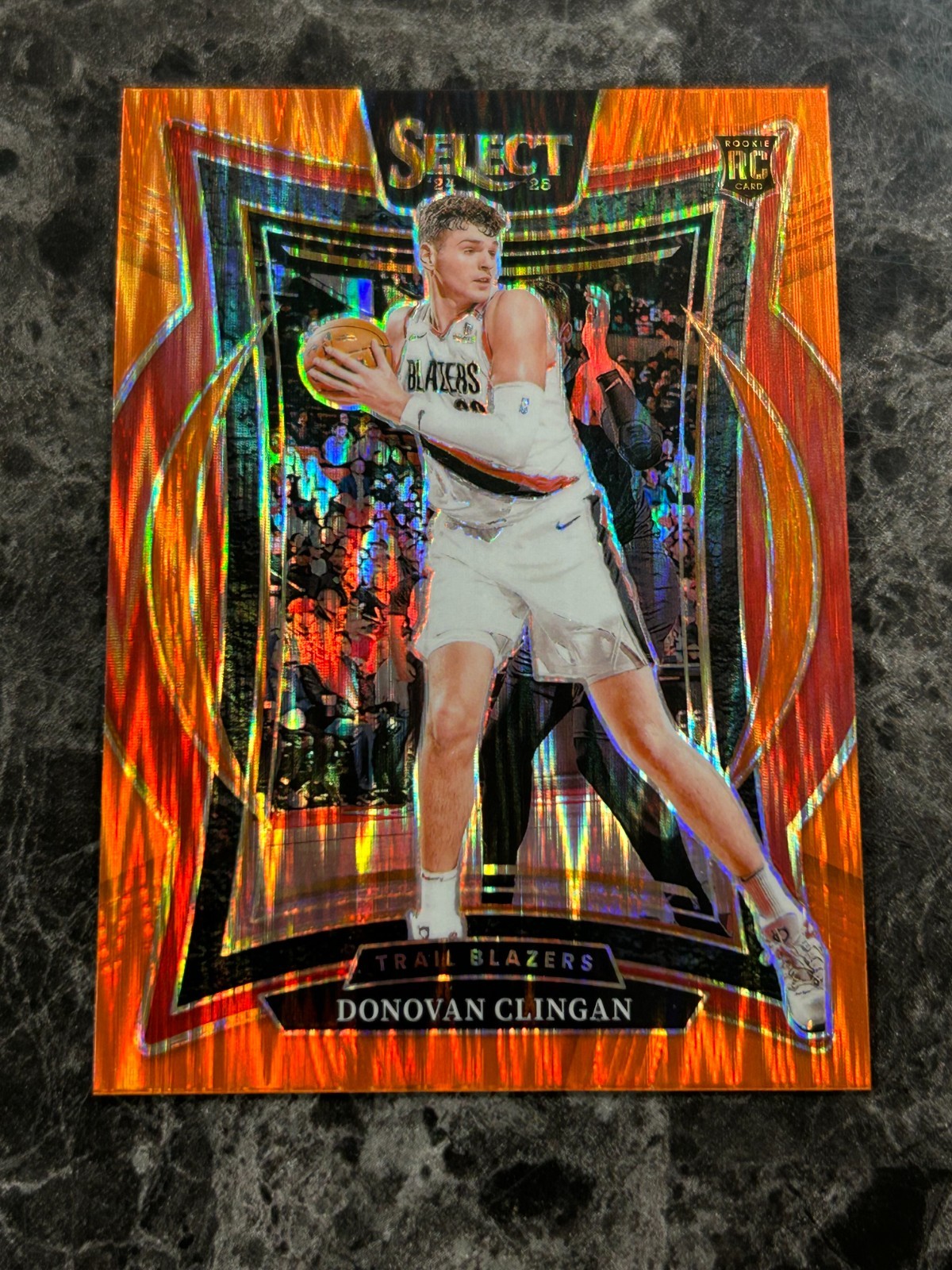 2024-25 Select Orange Flash #69 Donovan Clingan @QL20