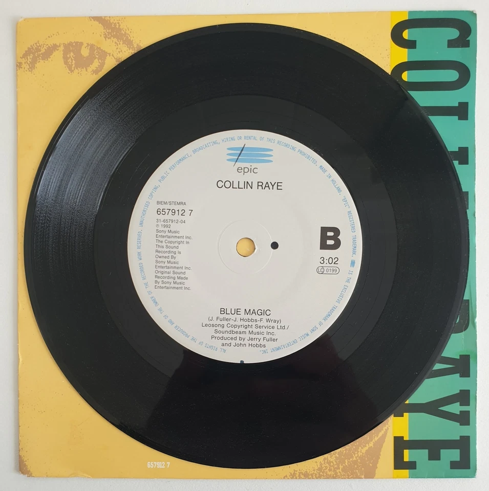 COLLIN RAYE "LOVE ME" 7" 45RPM EPIC 657912 7 NEW UNPLAYED - Image 4 of 4