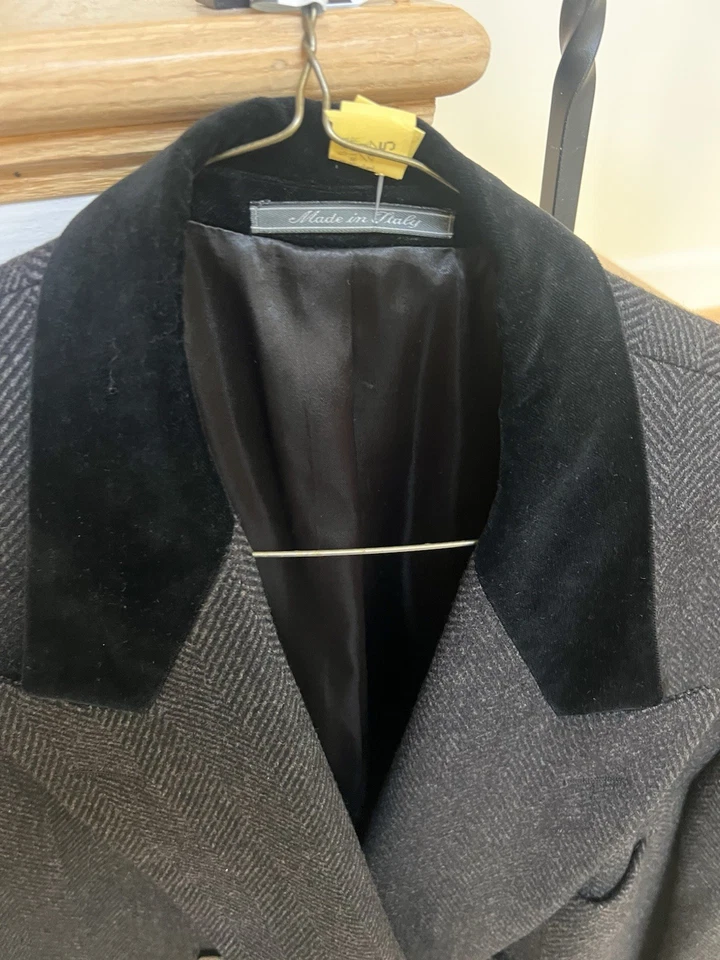 Salvatore Ferragamo Wool And Cashmere jacket men Size 56-R Coat. Made In Italy - Image 2 of 4