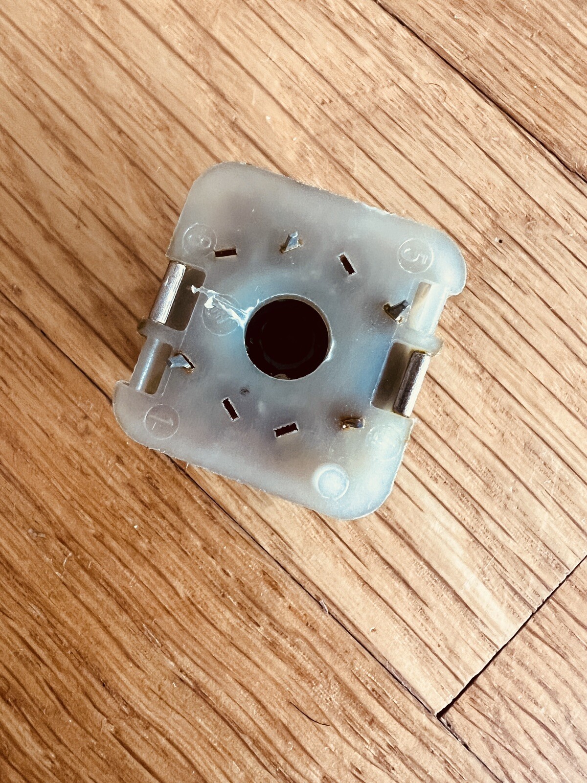 Picture 3 of 5