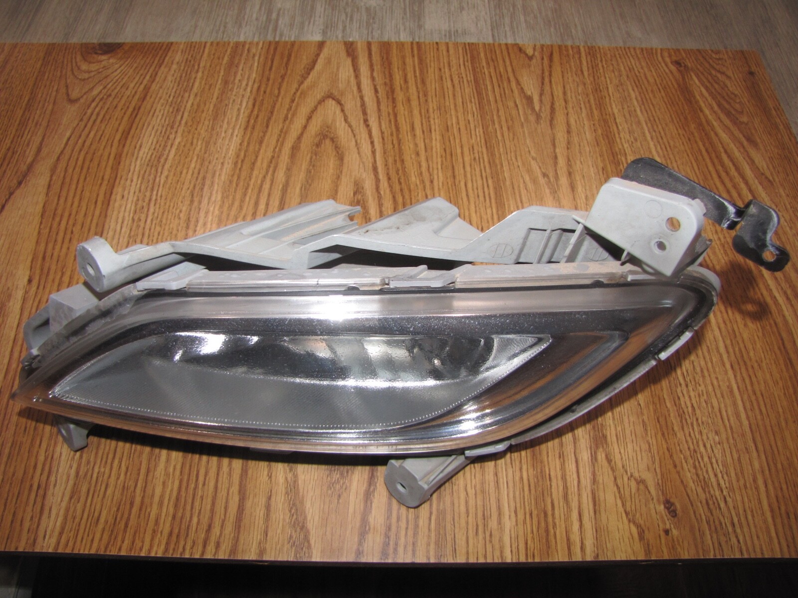 HYUNDAI VELOSTER FOG LIGHT LH OEM 12-17 DRIVER