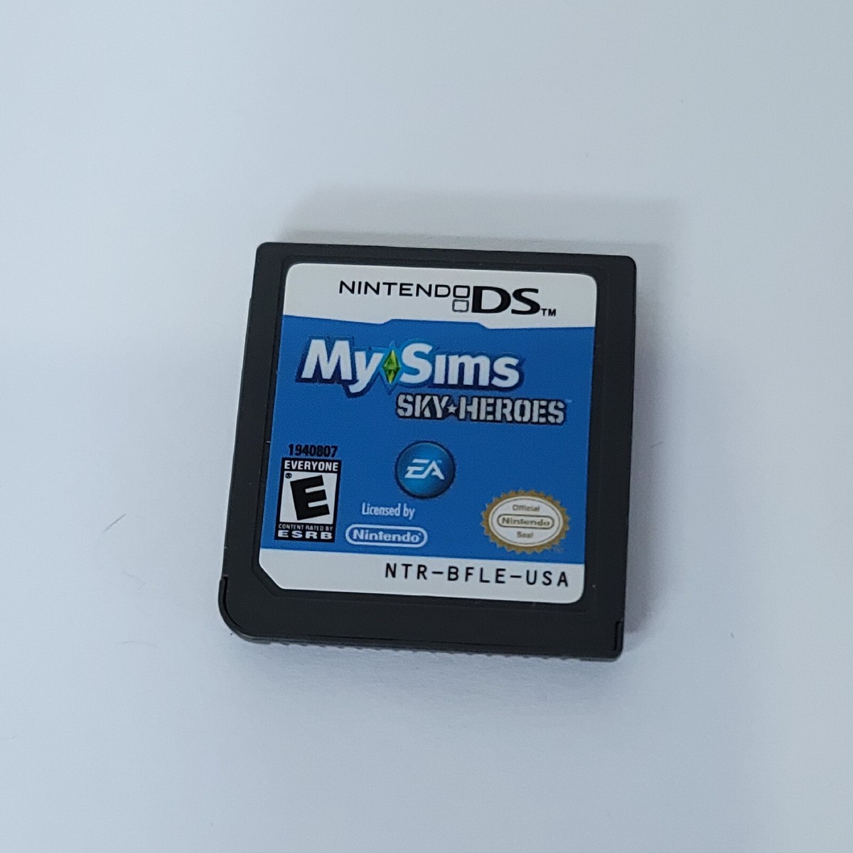 任天堂3DS Amazon.com: Nintendo 3DS Console-light blue (Japanese