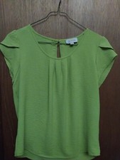 London Rose Top Size M Light Green