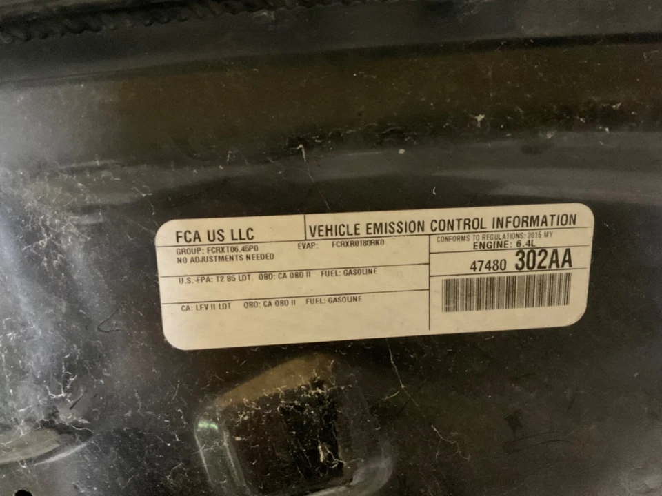 DAMAGED 2014 2015 2016 2017 2018 2019 2020 2021 JEEP GRAND CHEROKEE SRT HOOD OEM - Imagem 3 de 4