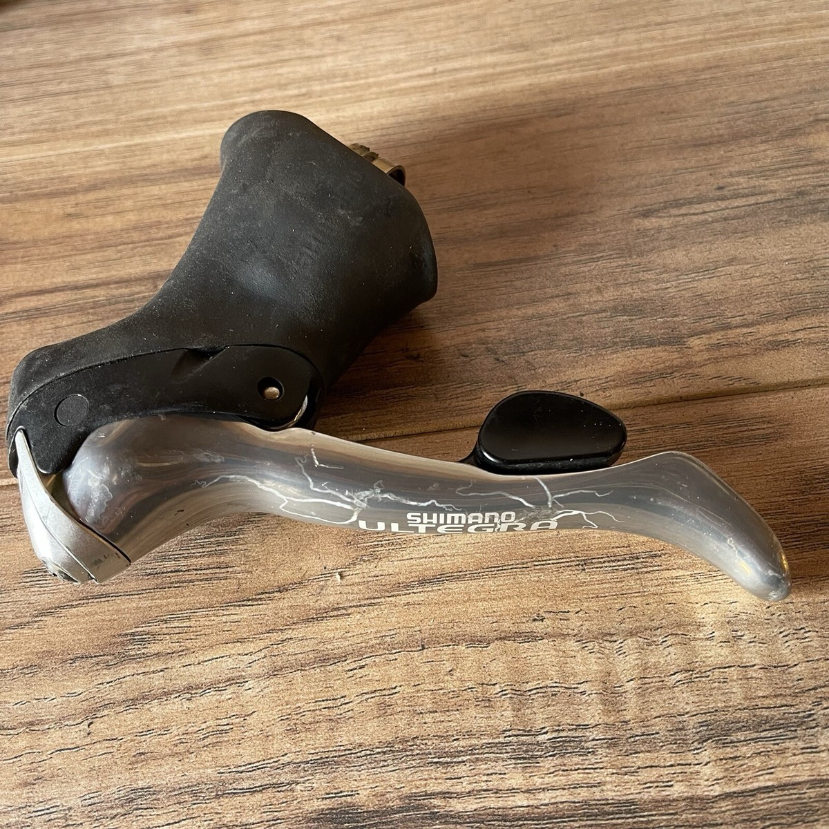 Shimano Ultegra ST-6510 2/3 x 9 Speed STI Shifter Brake Shimano Ultegra ST-6510 2/3 x 9 Speed STI Shifter Brake