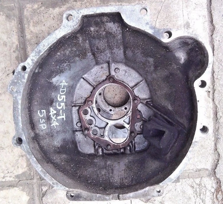 MITSUBISHI VAN L300, COLUMNA 5 VELOCIDADES 4X4, MOTOR 4D55-T, CAMPANA DE CARCASA, FABRICANTE DE EQUIPOS ORIGINALES, USADO. Foto 2 de 3