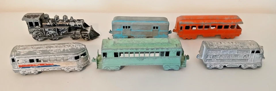 MIDGETOYS Pressed Steel Train Set 6 Pieces 3.5"L - 5"L - Image 4 of 4