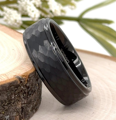 Stylish Black Tungsten Unisex Band   8mm Brushed Faceted Ring for Holiday Gifts