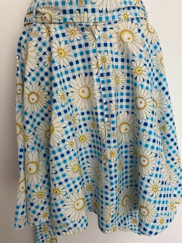 Hell Bunny Mujer Retro Años 90 Columpio Patinador Falda Pequeña UK10 Girasol Pin-Up Foto 3 de 4