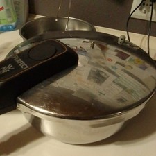 WMF Schnellkochtopf Perfekt 3L  Mit Einsatz 