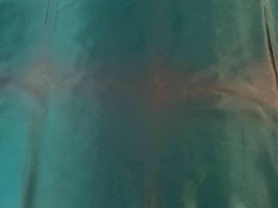 NUEVO: 1-1/2 yardas x 45" de ancho de "SHABBY CHIC Sun-Distressed SATIN" en VERDE PINO Foto 2 de 3