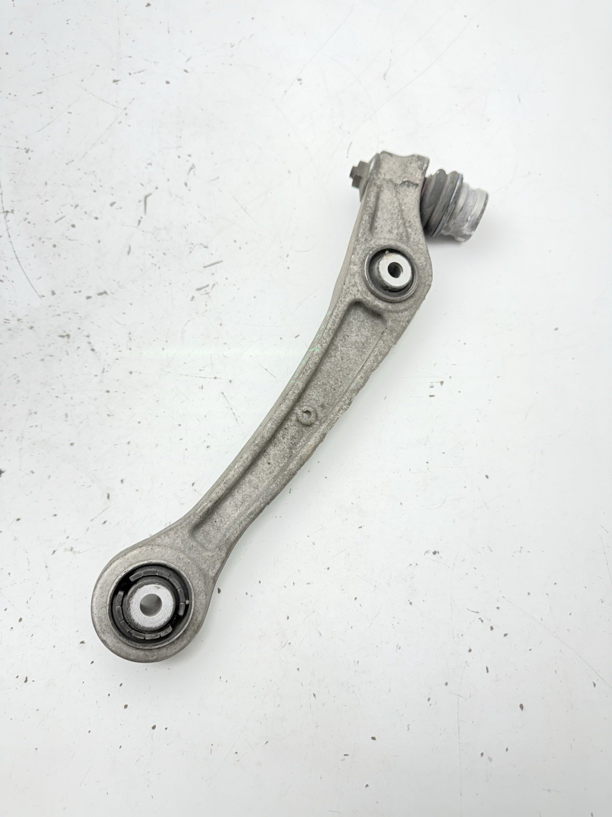 2009-2012 AUDI A4 AVANT A5 FRONT RIGHT LOWER FORWARD CONTROL ARM
