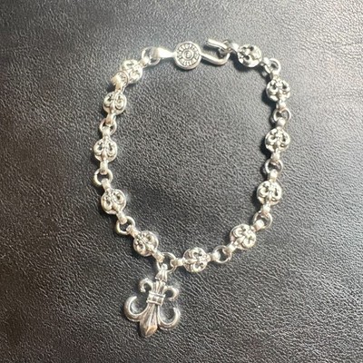 Gothic Fleur de Lis Charm Bracelet Silver Tone 9'' Vintage Y2K Grunge Unisex