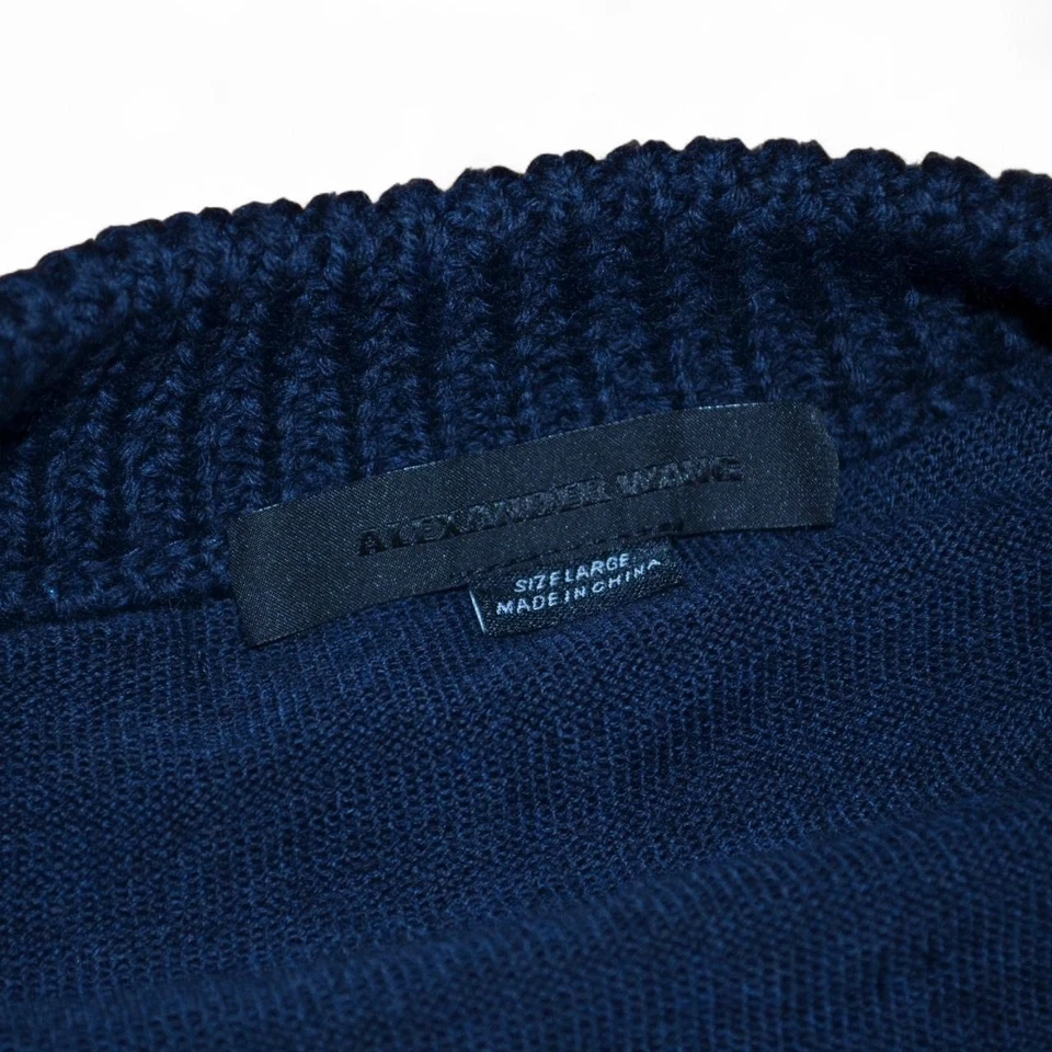 Alexander Wang main line navy wool vneck heavy panel ribbed sweater size large - Image 2 of 4