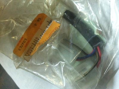 Kawasaki 23008-1319 SOCKET-ASSY,TAIL LAMP 1987 -1990 ZX750 | eBay