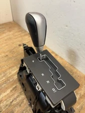 2005-2007 Chrysler 300 Dodge Magnum Automatic Trans Floor Gear Shifter Assembly