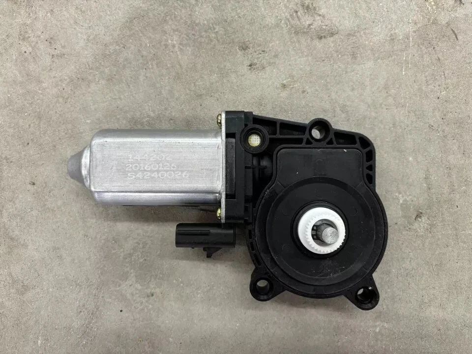 Montaje Reman motor eléctrico elevador de ventana cardone A1 42-40026 apto para Jeep Liberty Foto 3 de 3