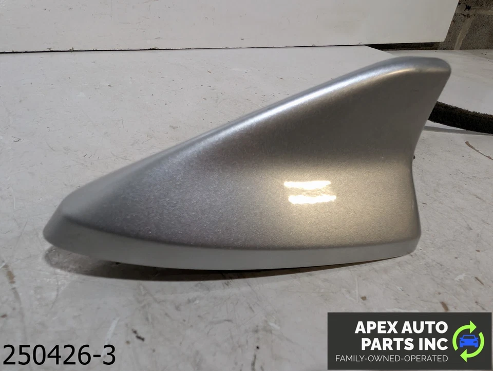 OEM 2011-2015 Cadillac CTS 3.6L COUPE SHARK FIN - Image 4 of 4