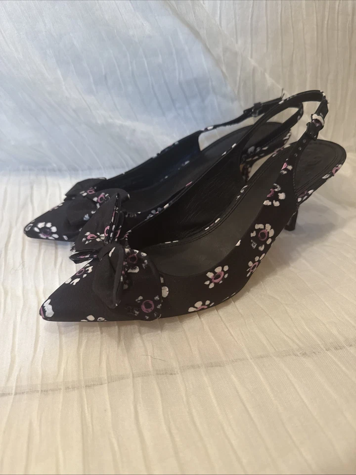 Bomba Tory Burch Rosalind cetim slingback tamanho 8.5 - Imagem 2 de 4