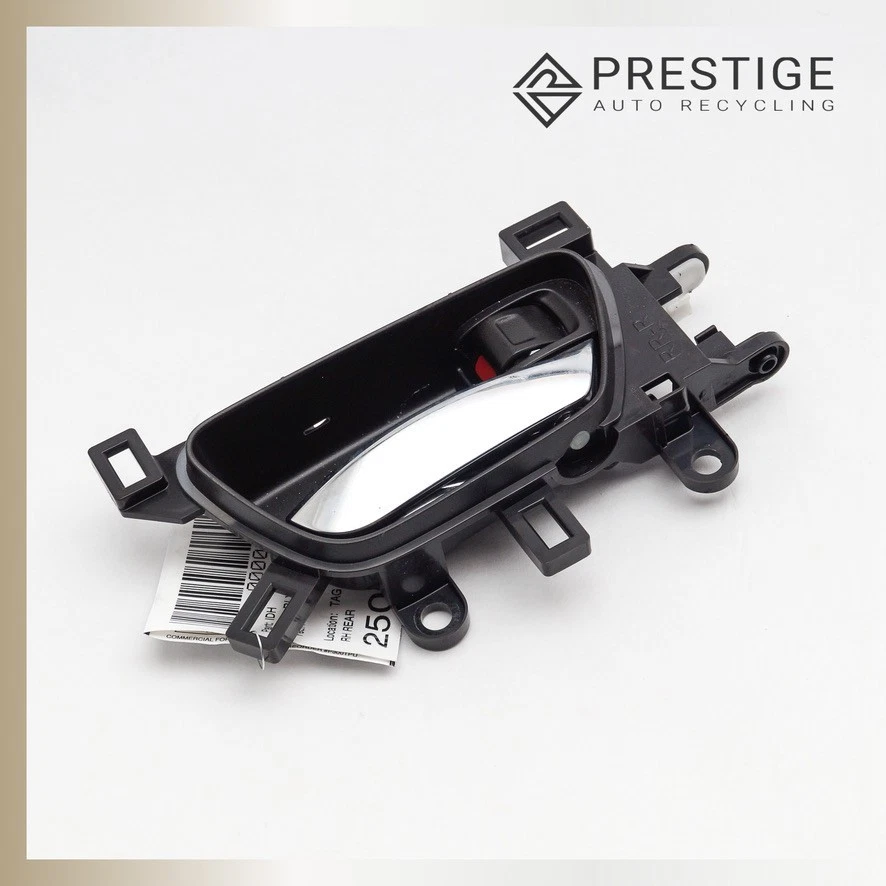 Manija de puerta interior trasera derecha cromada ACURA RLX 2014-2020 72620-TY2-A01ZC Foto 2 de 4