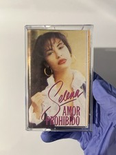 SELENA  Amor Prohibido  Cassette Tape EMI 1994 VINTAGE