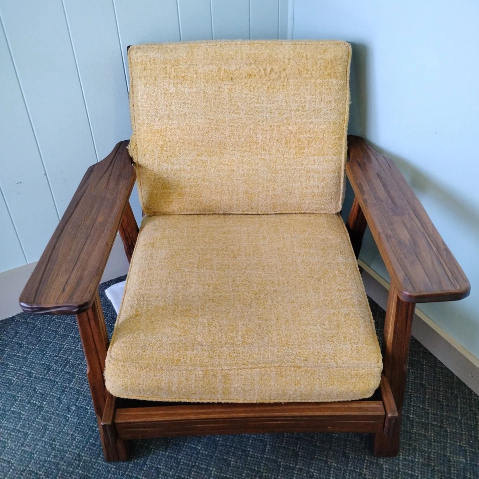 Sillón Brandt Ranch roble rústico cojines dorados originales occidentales mediados de siglo Foto 3 de 4