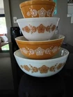 Vintage ~ Pyrex ~ Butterfly ~ Gold Set of 4 Nesting Mixing Bowls 401 402 403 404