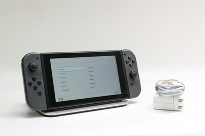 NintendoSwitch グレー　HAC-001 Amazon.com: Nintendo Switch Game Console - Black (HAC-001