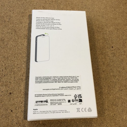 Coque silicone Apple iPhone 15 Plus véritable MagSafe noire A3124 MT103ZM/A - Photo 11 sur 11