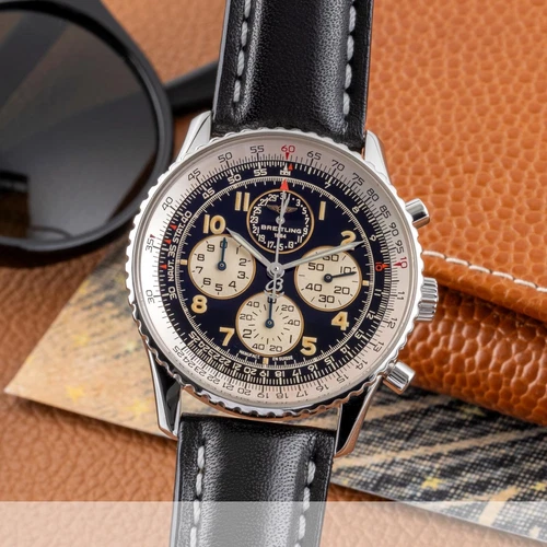 Breitling Navitimer Airborne Chronograph Automatik Stahl Herrenuhr Ref. A33030
