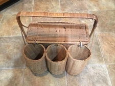 Vintage Wicker Picnic Basket w/3 Wine Bottle Holders Caddies Carrier