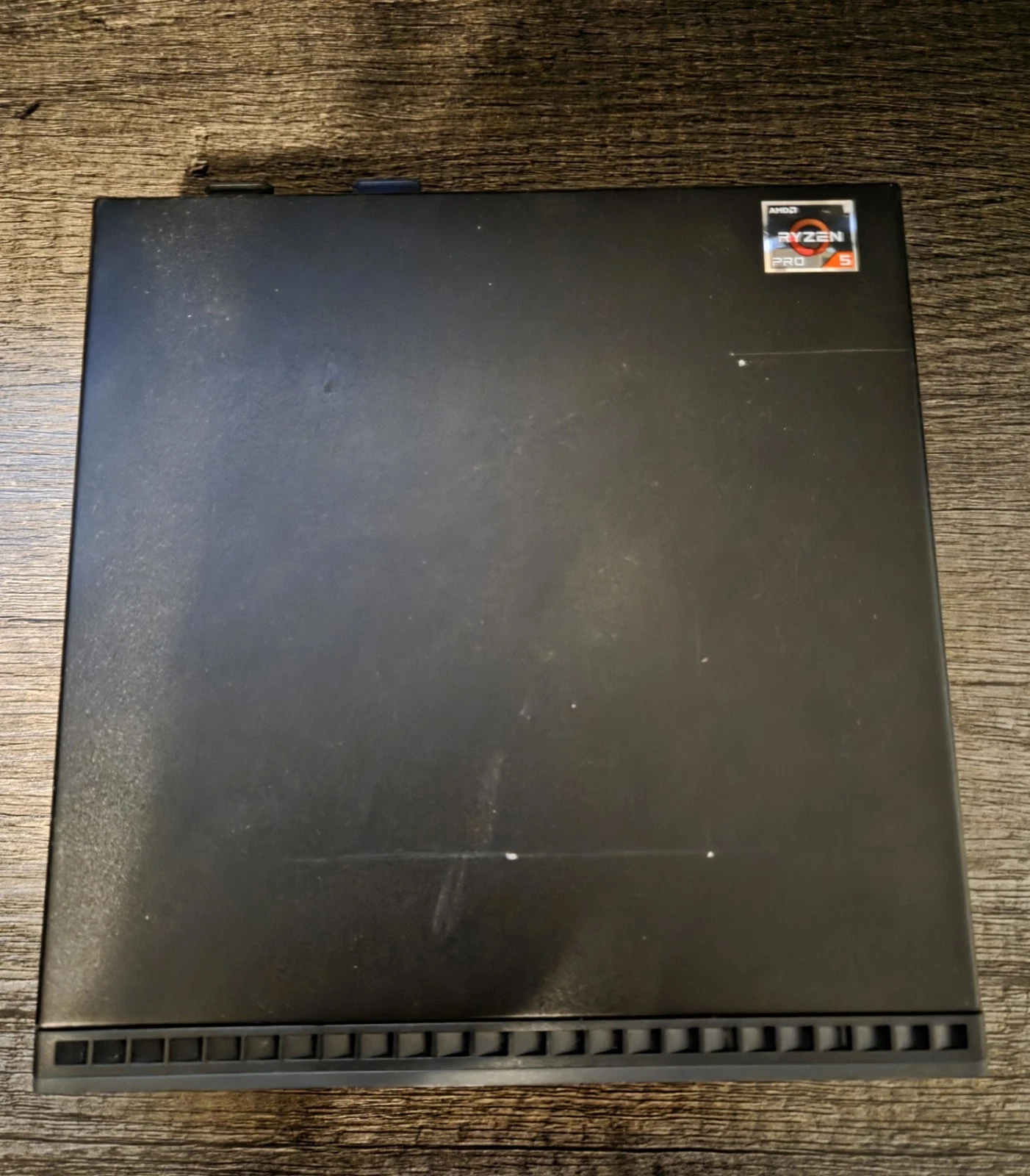 Lenovo ThinkCentre M75q Gen 2 (Ryzen 5 PRO)