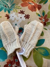 Authentic GYMBOREE Kids Mittens Acrylic Blend Size 2T - 3T Lined Wheat Color NWT